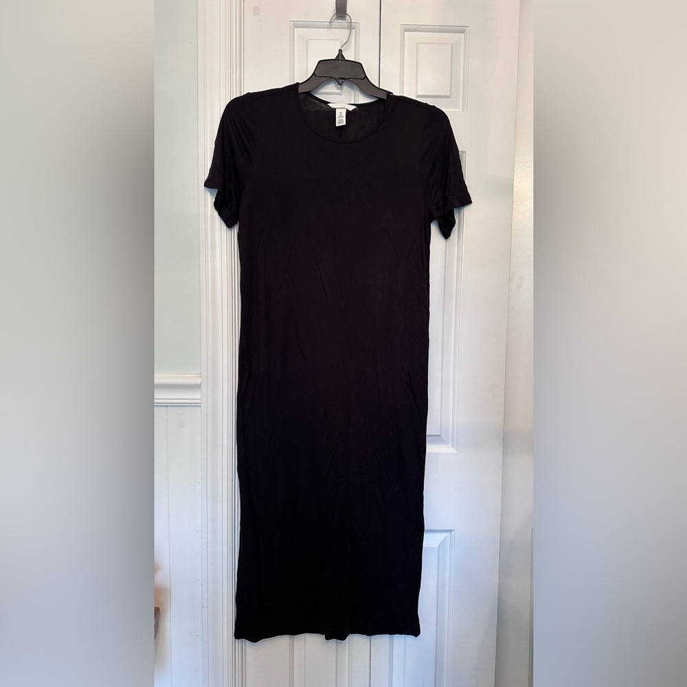 NWOT H&M Black T-shirt Dress - Picture 1 of 4